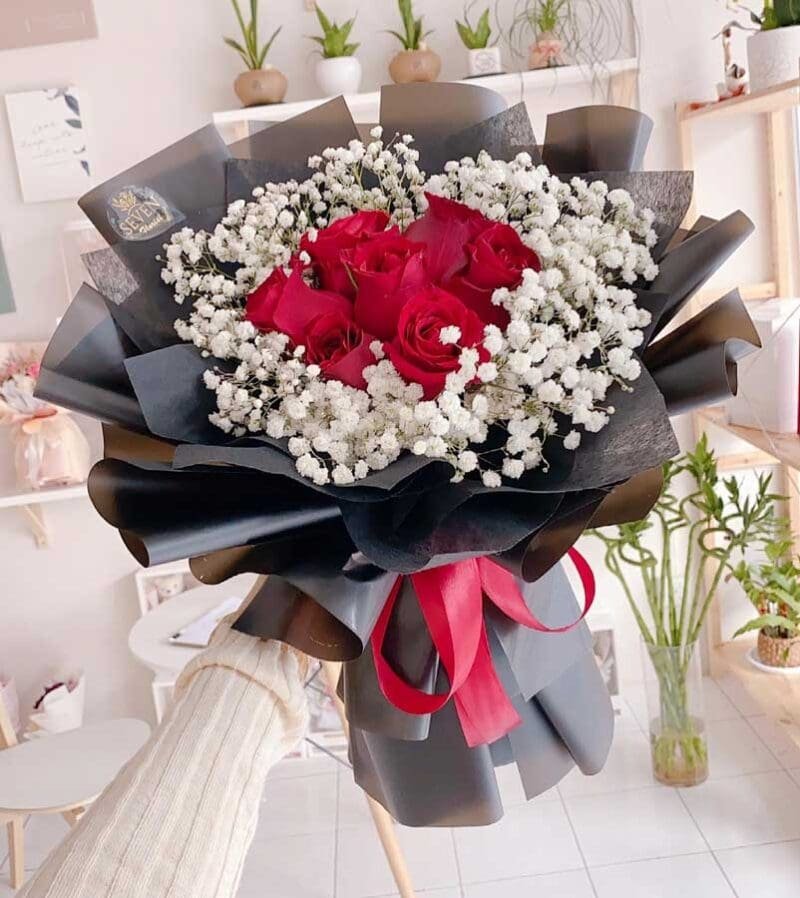 seven florist 7 roses bouquet 01a