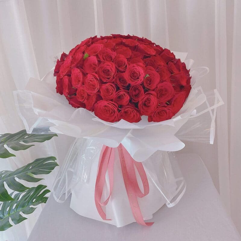 seven florist 99 roses 01