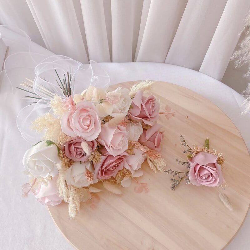 seven florist clarabelle bridal bouquet 02