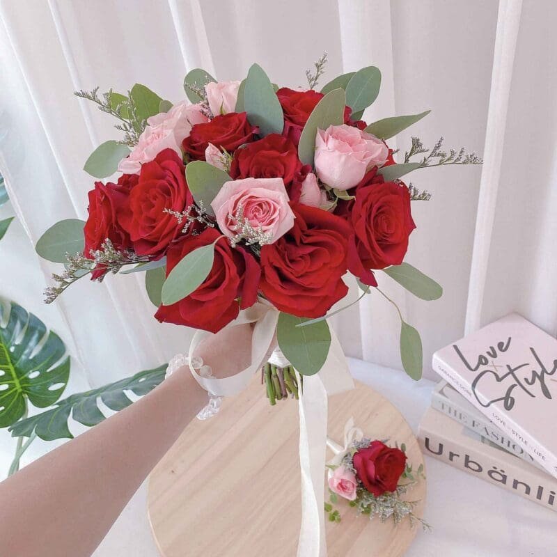 seven florist enchanting moment