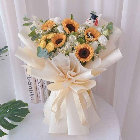 seven florist evergreen graduation 01