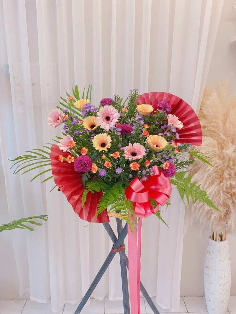 seven florist graceful scaled 1