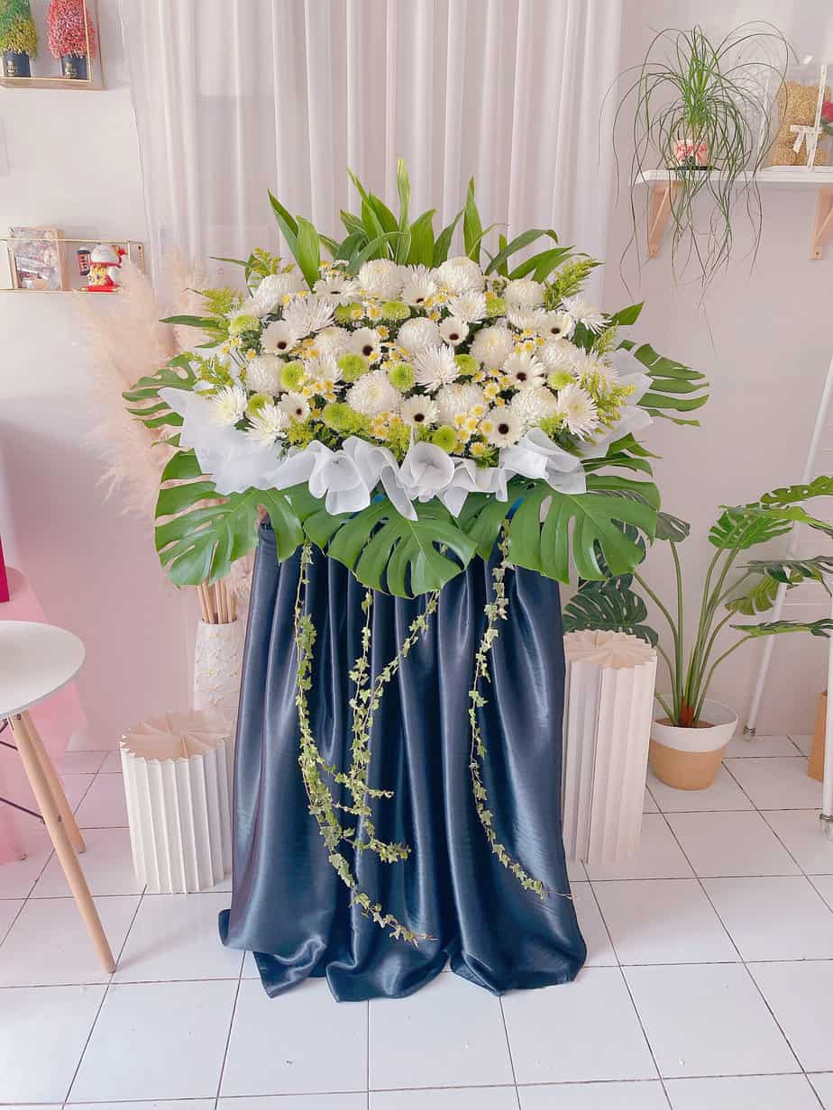 seven florist jophiel condolence scaled 1
