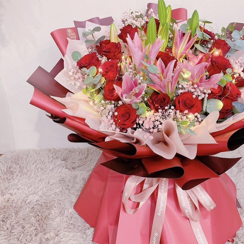 seven florist lily love 03 e1630072290618