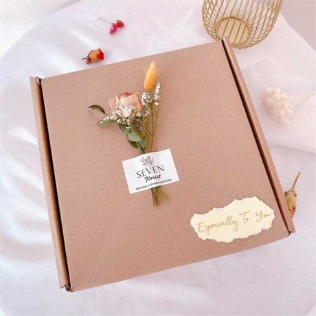 seven florist preserved flower photo frame square 02a