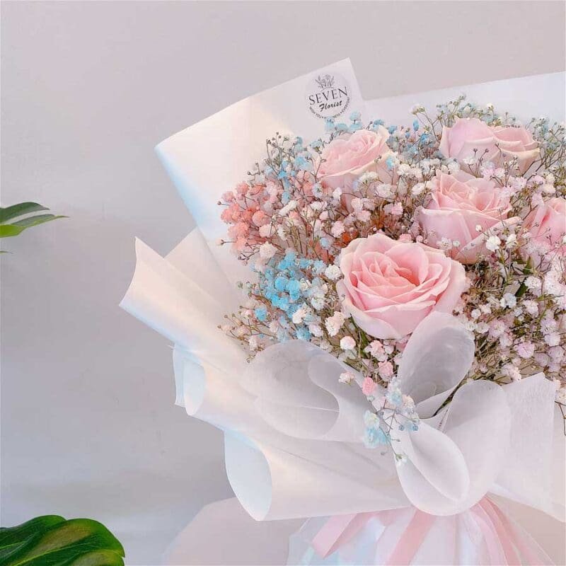 seven florist roses bouquet snowy 03a