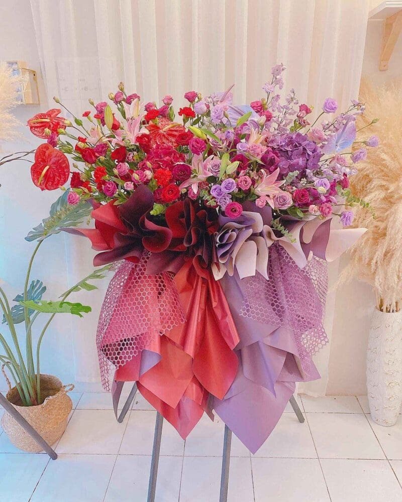 seven florist triumph flower stand 1