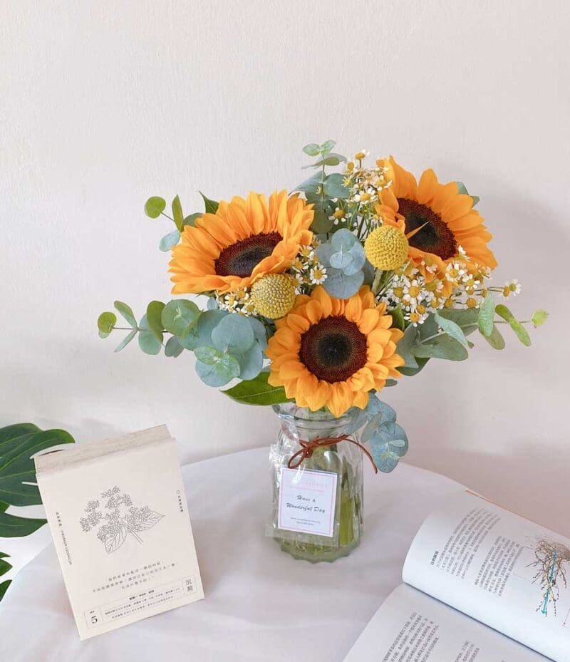 seven florist vase arrangement sunflower1