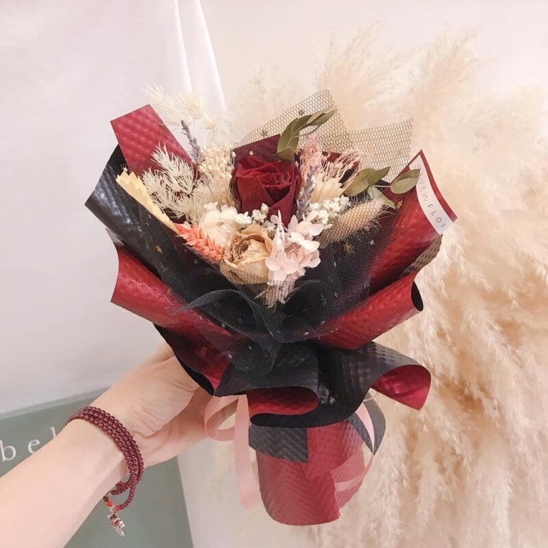 seven florist preseved flower single dark red