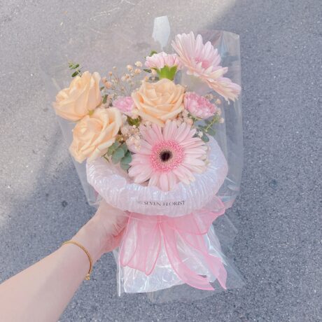 seven florist charmaine pink 1