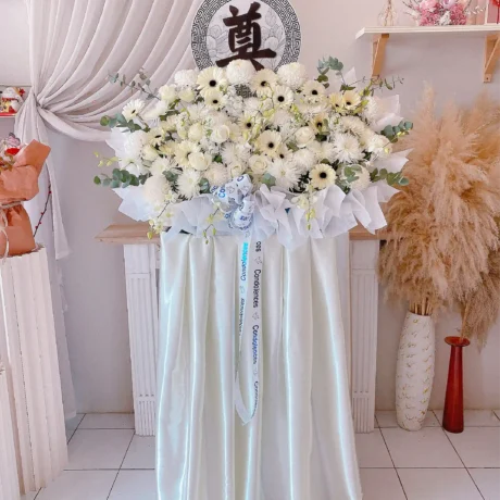 seven florist comforting wreath 02