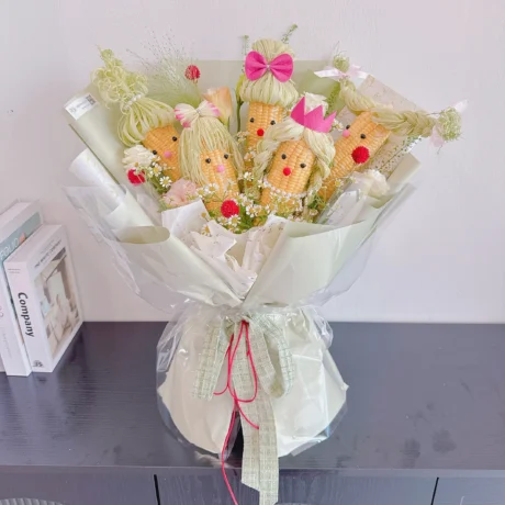 seven florist sweet corn girls vege bouquet 2