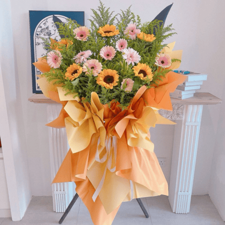 Sunflower gerbera congratulations flower stand Seven Florist Puchong grand opening gift