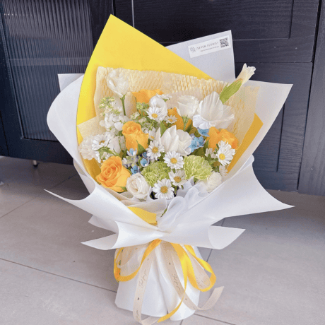 Daybreak Hush bouquet with gladiolus and oxypetalum Puchong KL